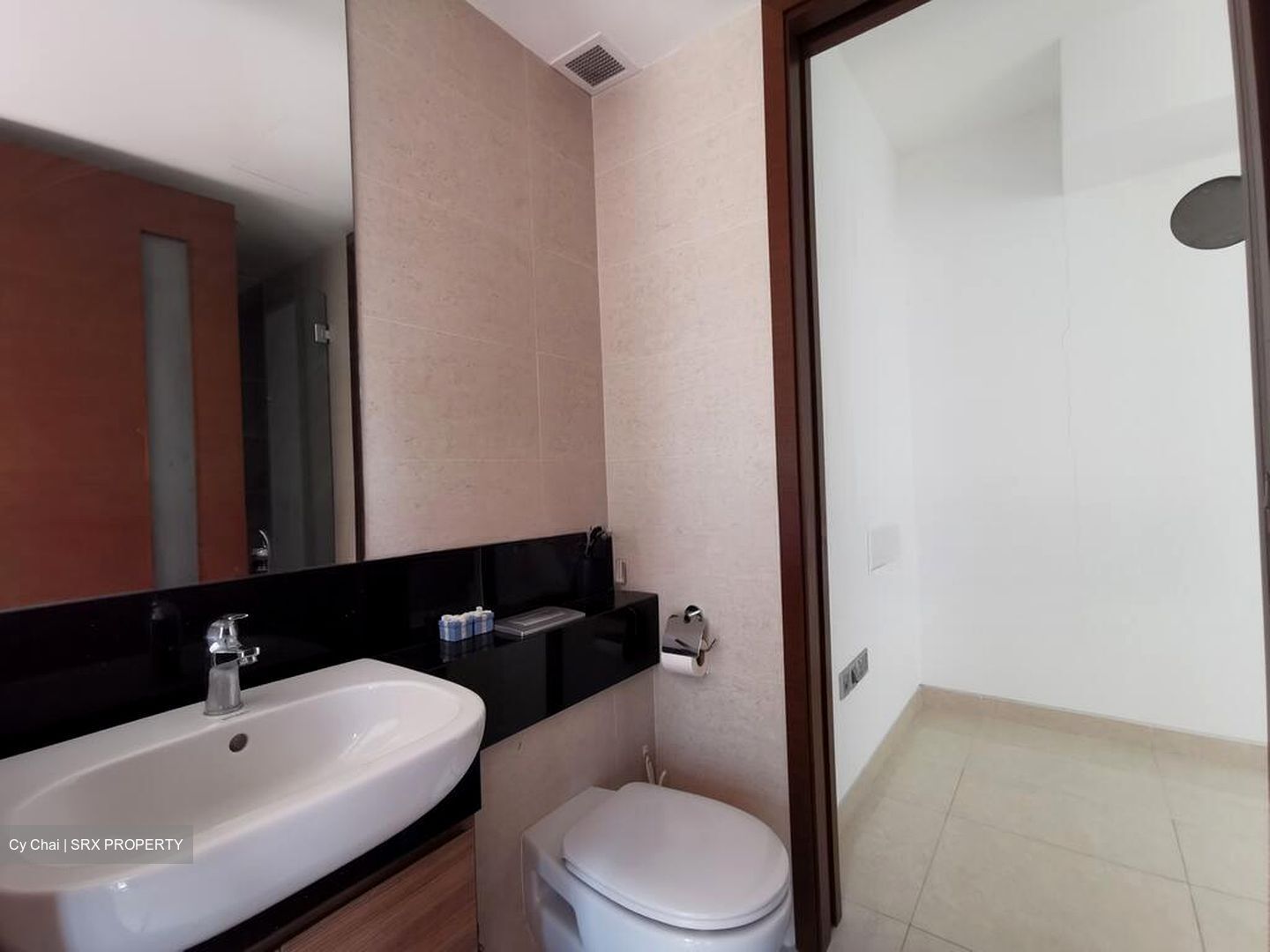 Centra Loft (D14), Apartment #500862391